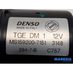 Fiat - Panda - Front wiper motor