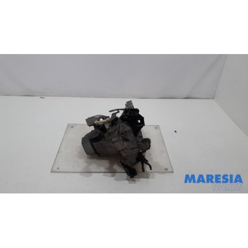 Citroen - C4 Cactus - Gearbox