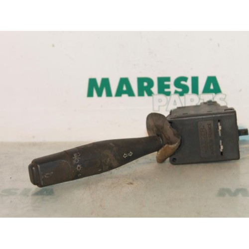 Citroen - Berlingo - Indicator switch
