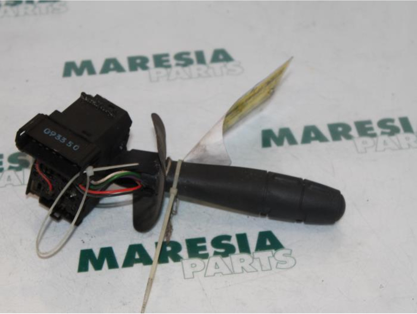 Renault - Clio - Indicator switch