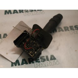 Renault - Clio - Indicator switch