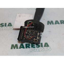 Renault - Clio - Indicator switch