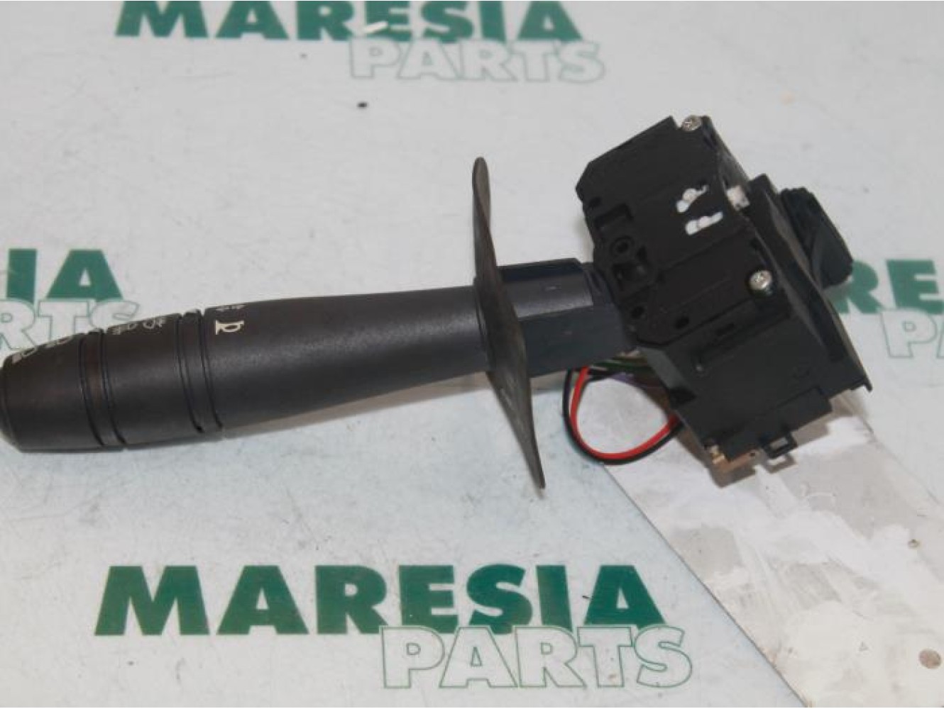Renault - Clio - Indicator switch