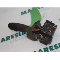 Renault - Clio - Indicator switch