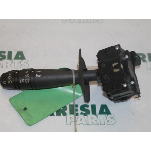 Renault - Clio - Indicator switch