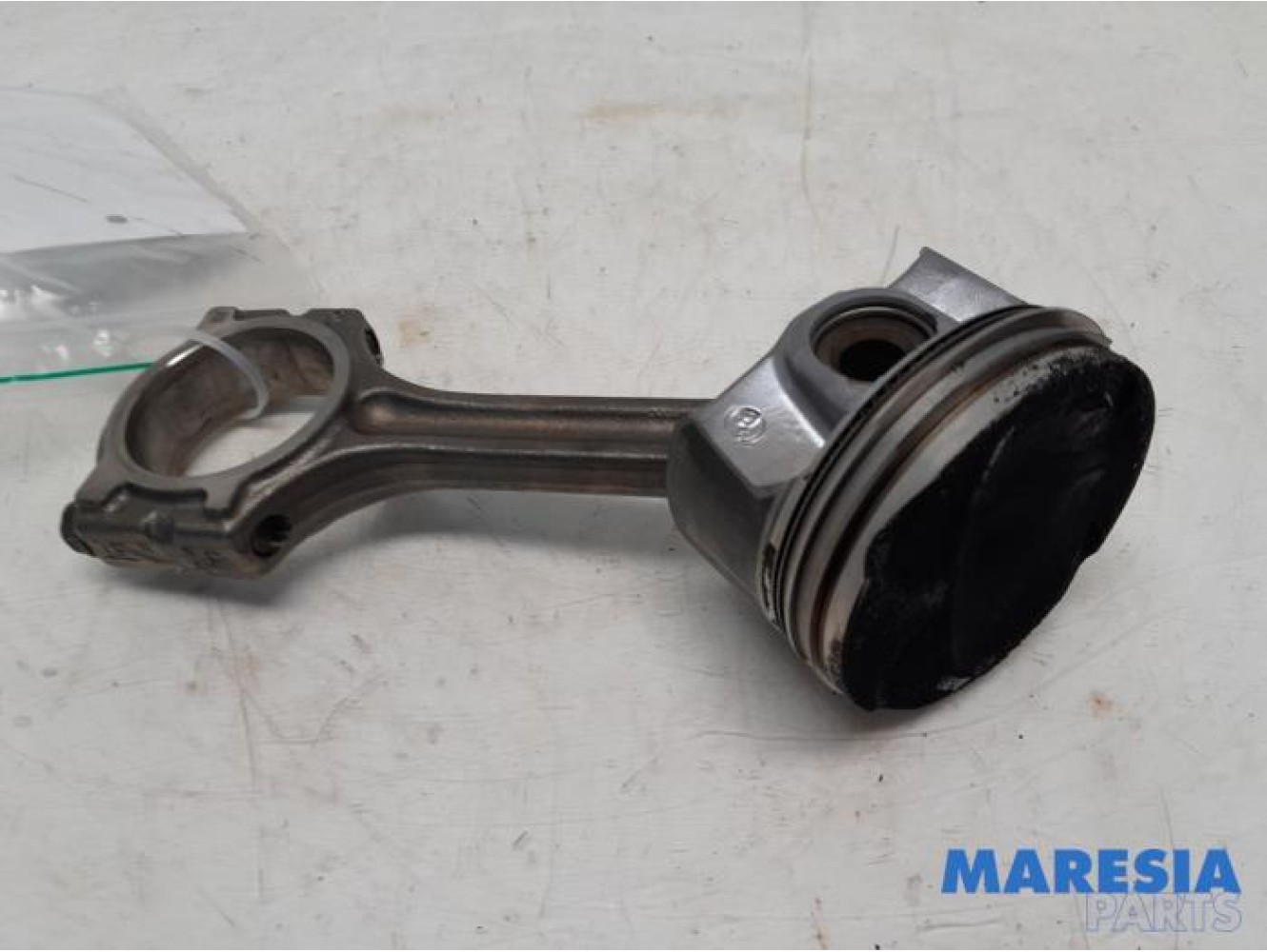 Renault - Captur - Piston