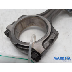 Renault - Captur - Piston