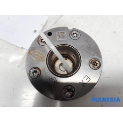 Renault - Captur - Camshaft sprocket