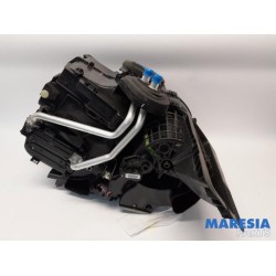 Renault - Clio - Heater housing