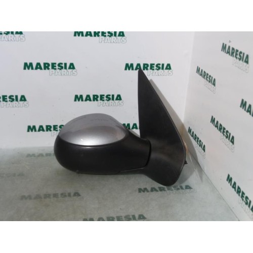 Peugeot - 206 - Wing mirror, right