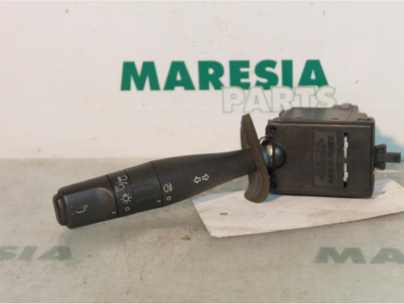 Citroen - Berlingo - Indicator switch
