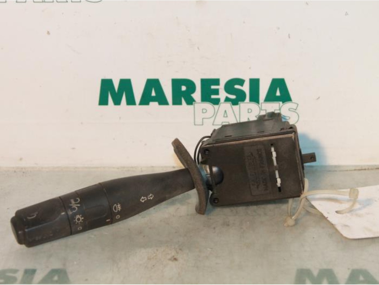 Citroen - Berlingo - Indicator switch