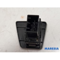 Fiat - Panda - Electric window switch