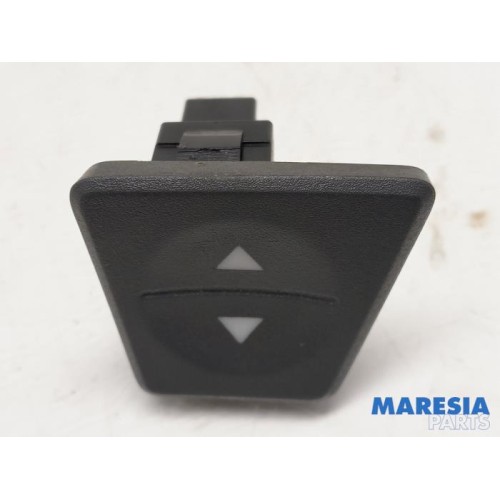 Fiat - Panda - Electric window switch