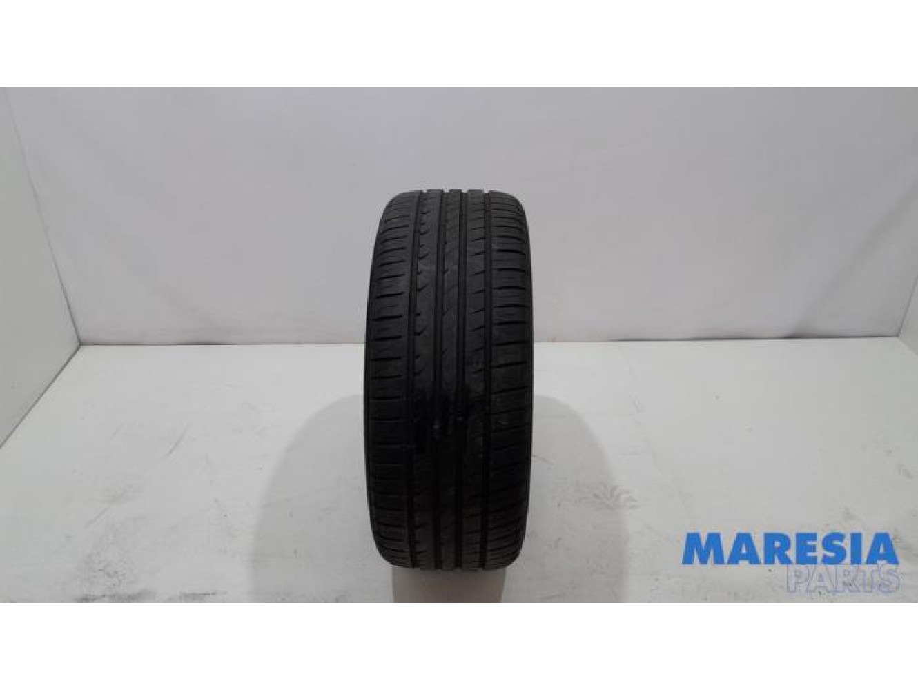 Peugeot - 5008 - Tyre