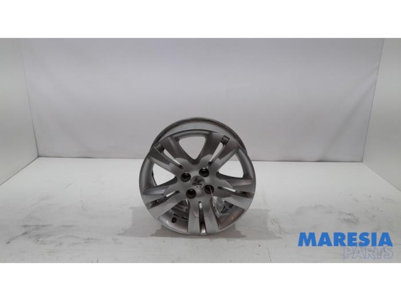 Peugeot - 5008 - Wheel