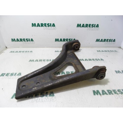 Renault - Twingo - Front lower wishbone, right