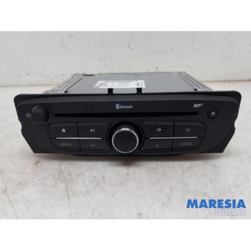 Renault - Kangoo - Radio CD player