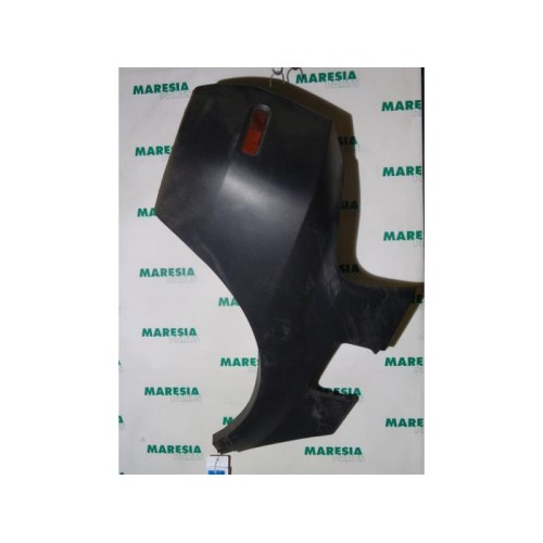 Renault - Megane Scenic - Rear bumper component, right