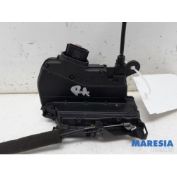 Renault - ZOE - Rear door mechanism 4-door, right
