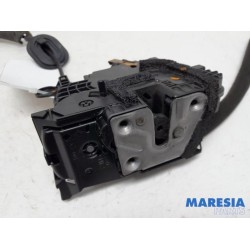 Renault - ZOE - Rear door mechanism 4-door, right