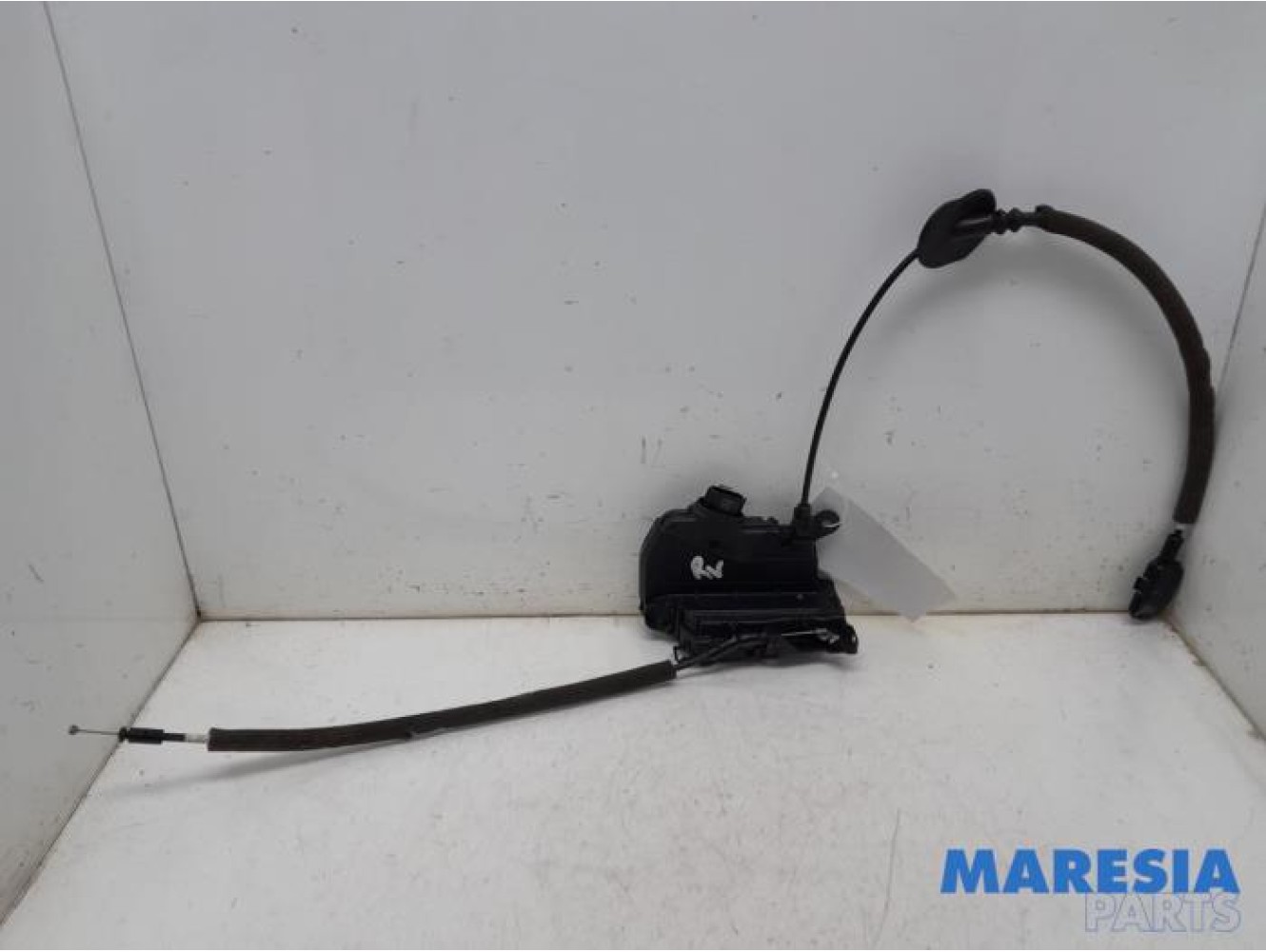 Renault - ZOE - Front door lock mechanism 4-door, right