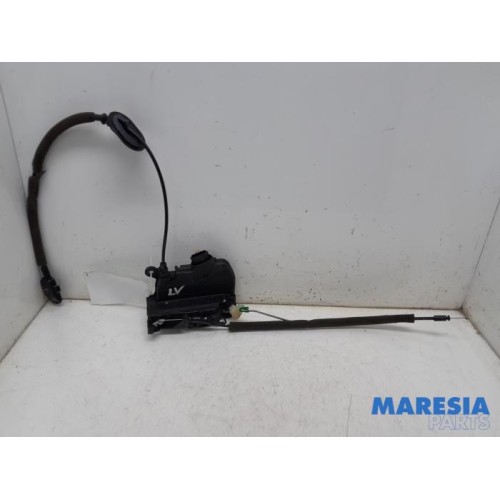 Renault - ZOE - Door lock mechanism 4-door, front left