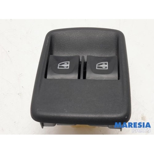 Renault - Kangoo - Electric window switch