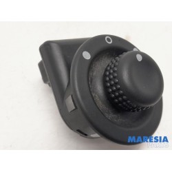 Renault - Kangoo - Mirror switch