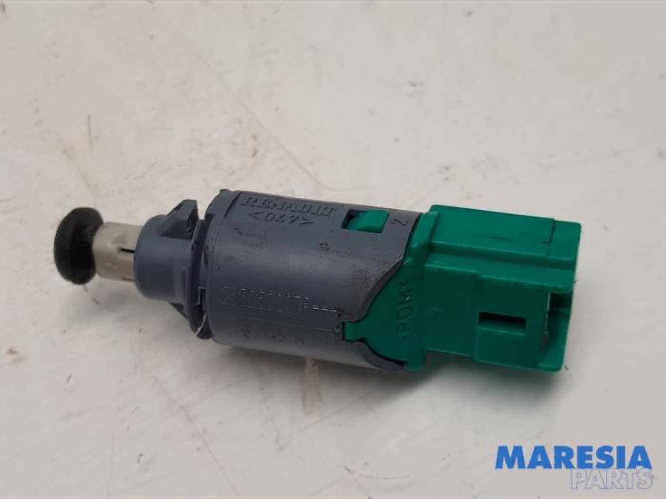 Renault - Kangoo - Clutch switch