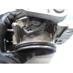 Renault - Laguna - Throttle body