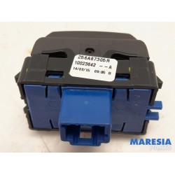 Renault - ZOE - Switch