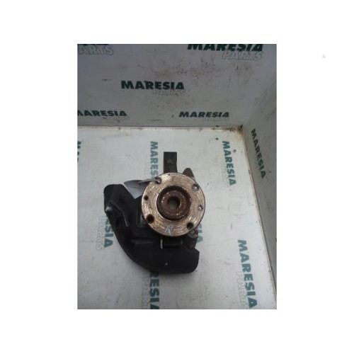 Fiat - Strada - Knuckle, front right
