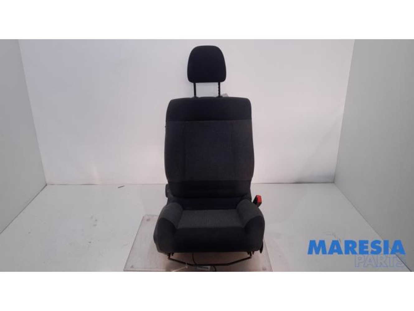 Citroen - C4 Cactus - Seat, right