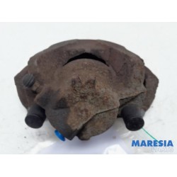 Renault - Megane - Front brake calliper, left