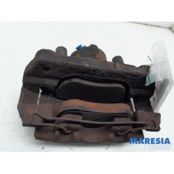 Renault - Megane - Front brake calliper, left