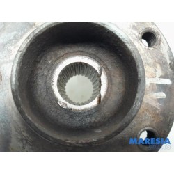 Renault - Megane - Knuckle, front left