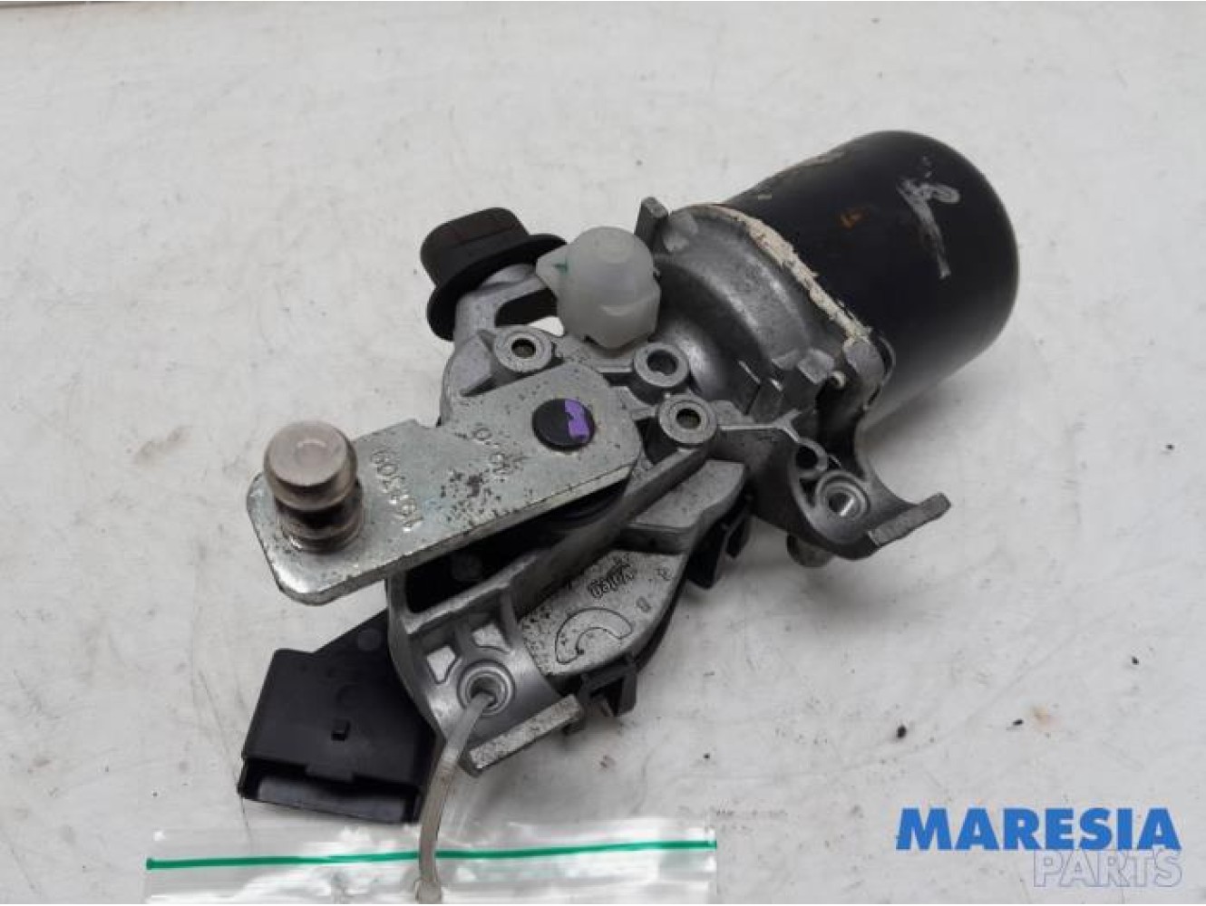 Renault - Megane - Front wiper motor