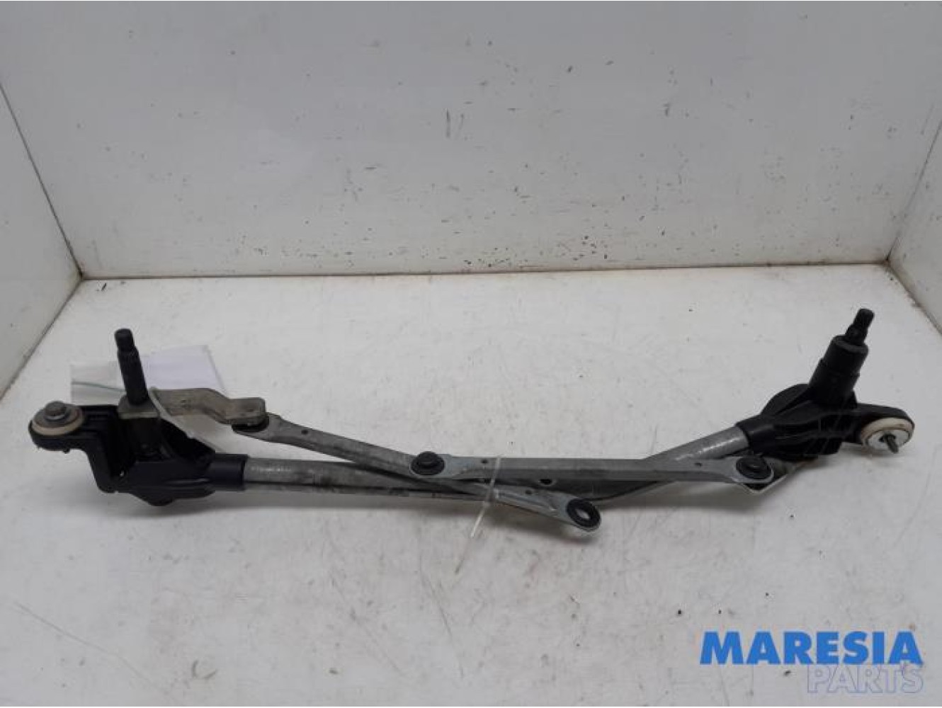 Renault - Megane - Wiper mechanism