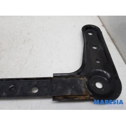 Renault - Grand Scenic - Barre radiateur