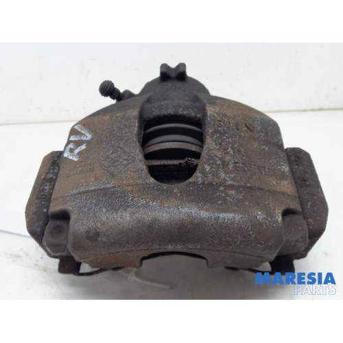 Renault - Grand Scenic - Front brake calliper, right
