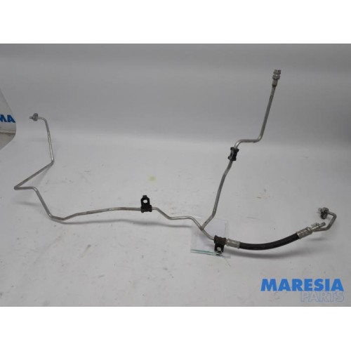 Renault - Megane - Air conditioning line