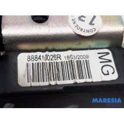 Renault - Megane - Sicherheitsgurt links hinten