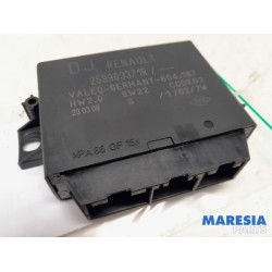 Renault - Megane - PDC Module