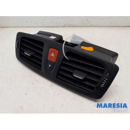 Renault - Megane - Dashboard vent