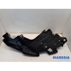 Renault - Megane - Koplampframe links