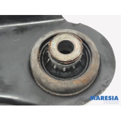 Renault - Clio - Front lower wishbone, right