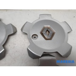 Renault - Grand Scenic - Hub cap
