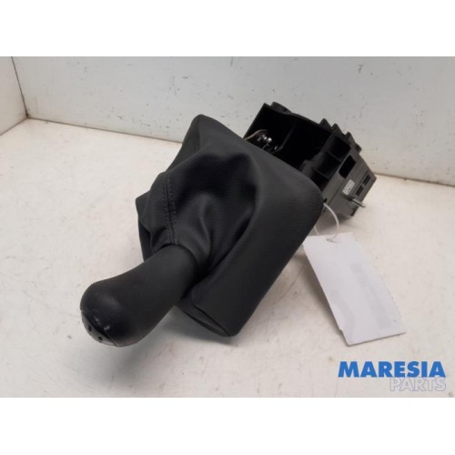 Renault - Kangoo - Gear stick