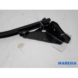 Renault - Kangoo - Sliding door rail, right